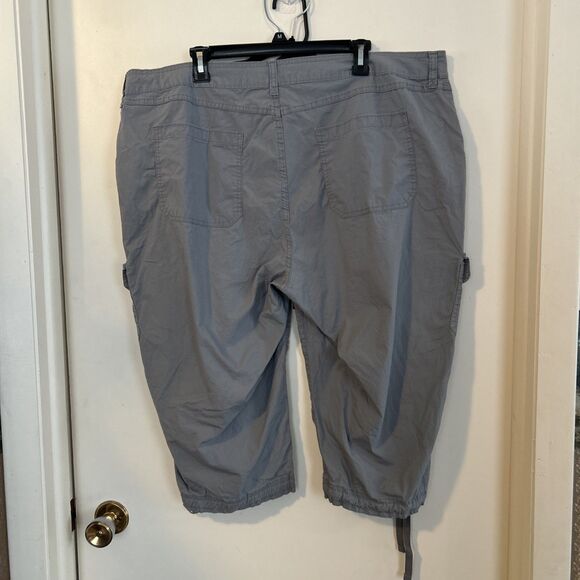 Lot of 2 St Johns Bay Women 24W Blue & Black  Capri MidRise Adj Drawstrings - Picture 11 of 14